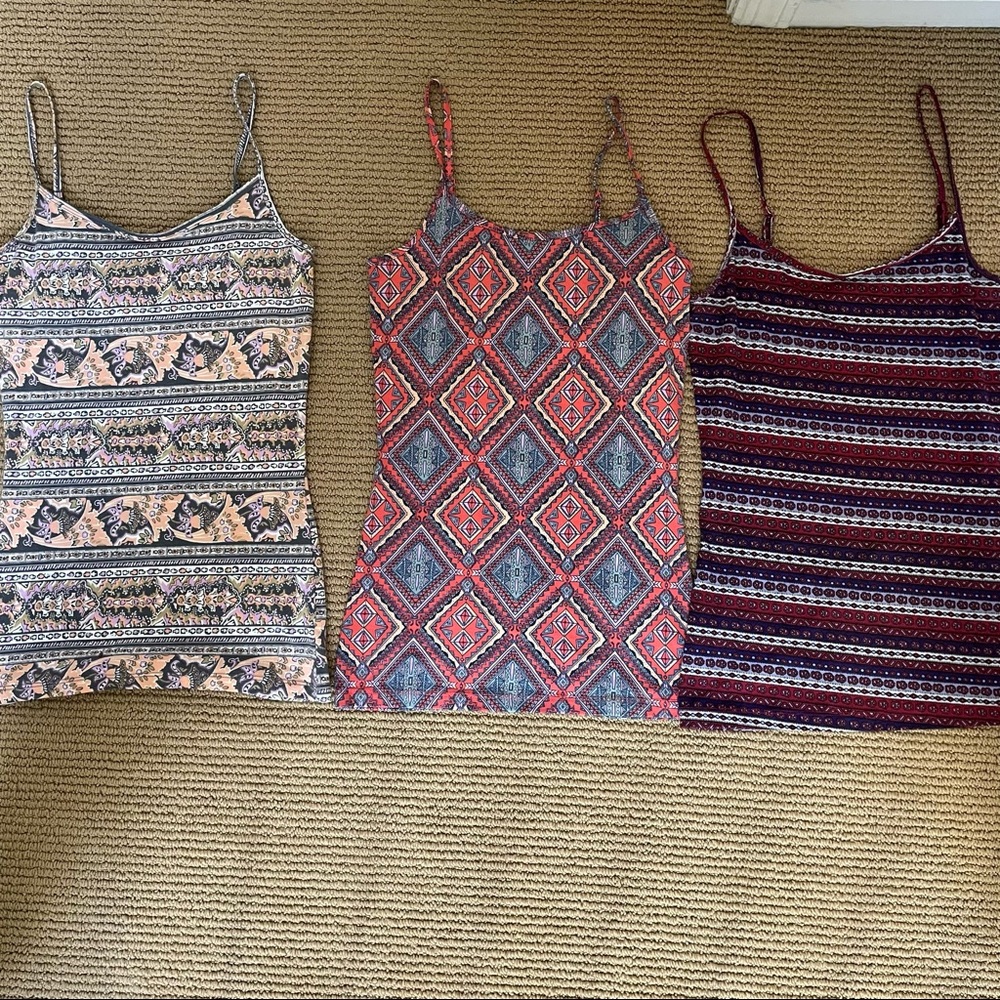 Nollie patterned spaghetti strap tank tops